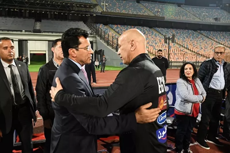 تأهل المنتخب: السعادة أهم من التفاصيل السياسية