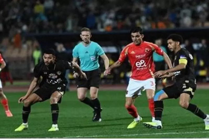مستقبل المنافسة: أداء نجوم الأهلي والزمالك في الدوري قبل القمة